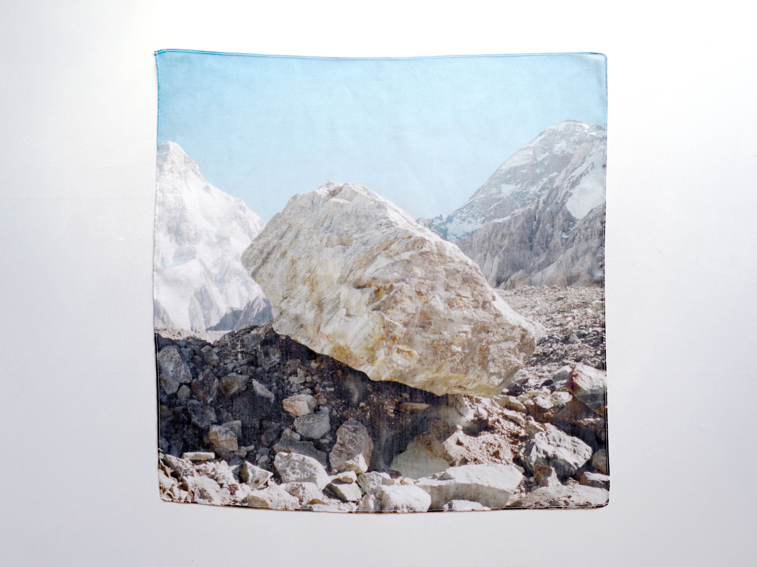 H0100_92e94196-e5a5-4984-84b6-