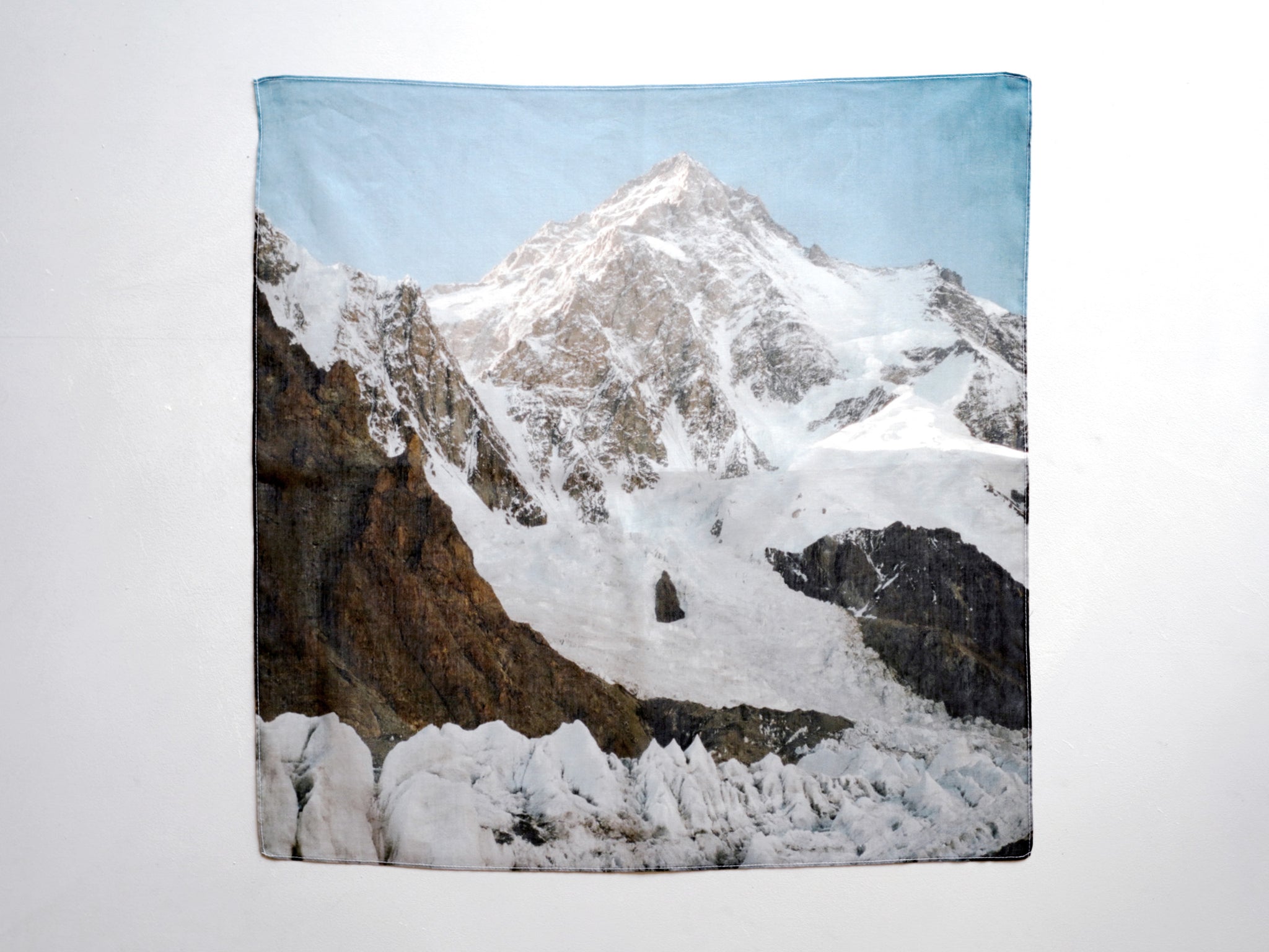 MOUNTAIN COLLECTOR handkerchief　H0101
